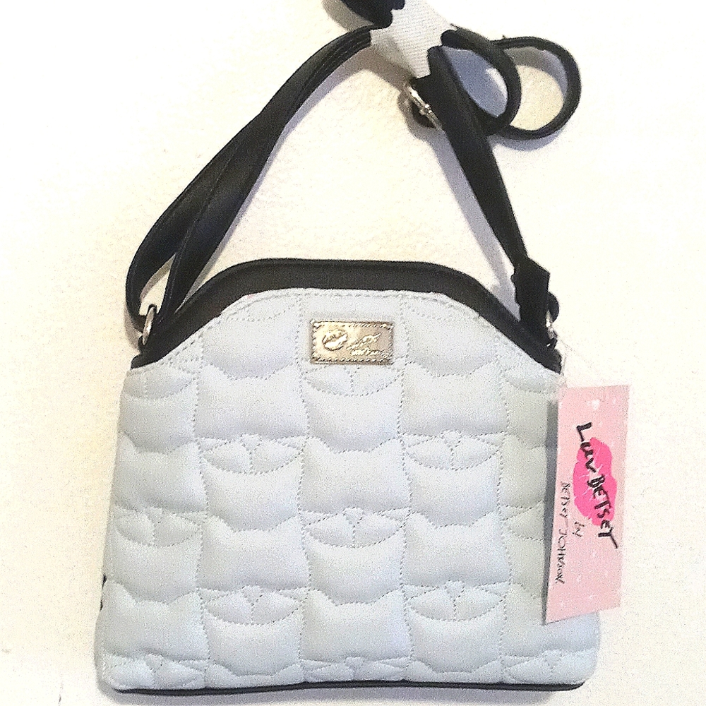 NEW "Libby Cat" Bag (Betsy Johnson)BY "Luv Betsy"